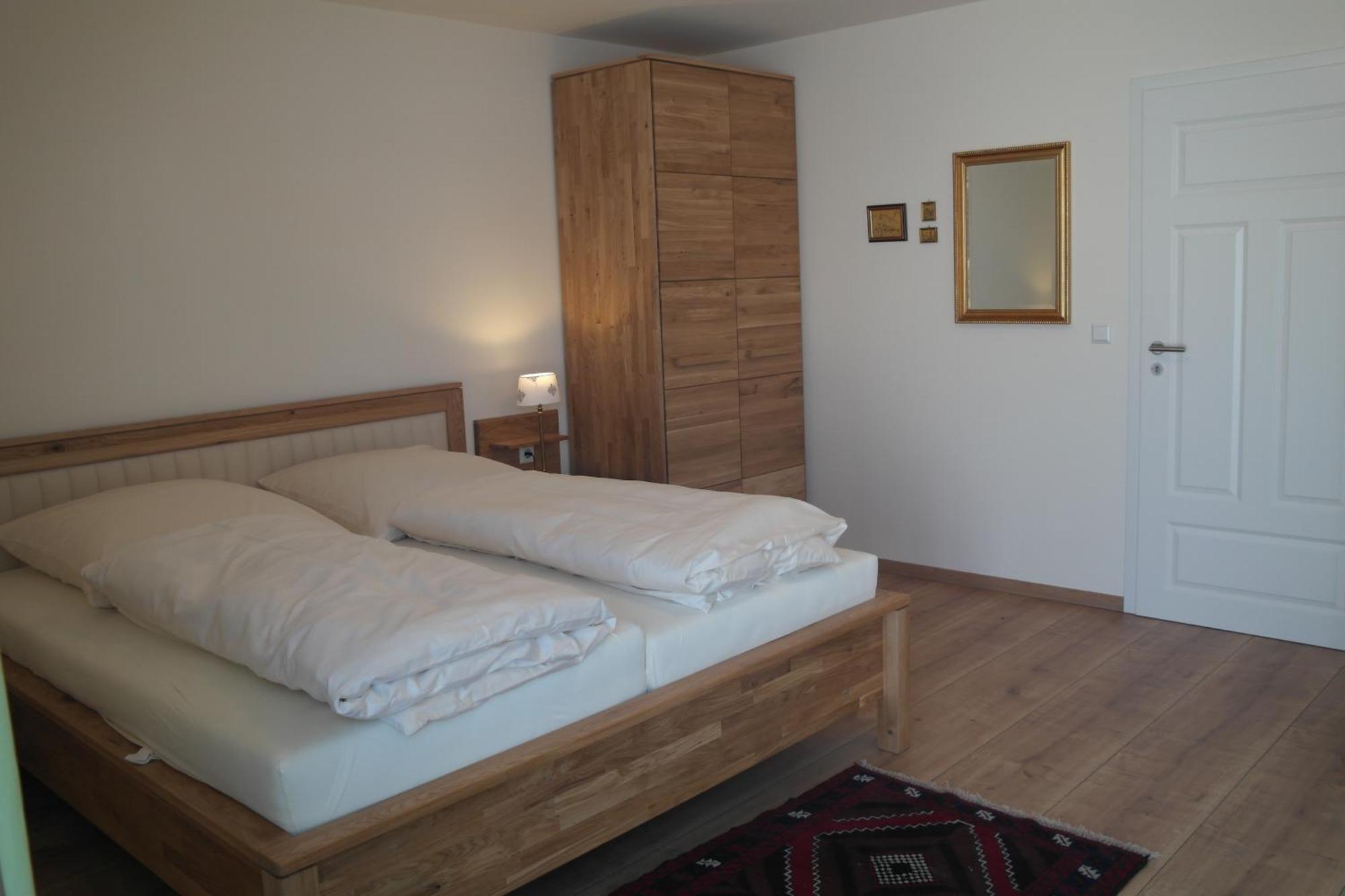 Pension Am Kirschgarten Goessweinstein Bagian luar foto