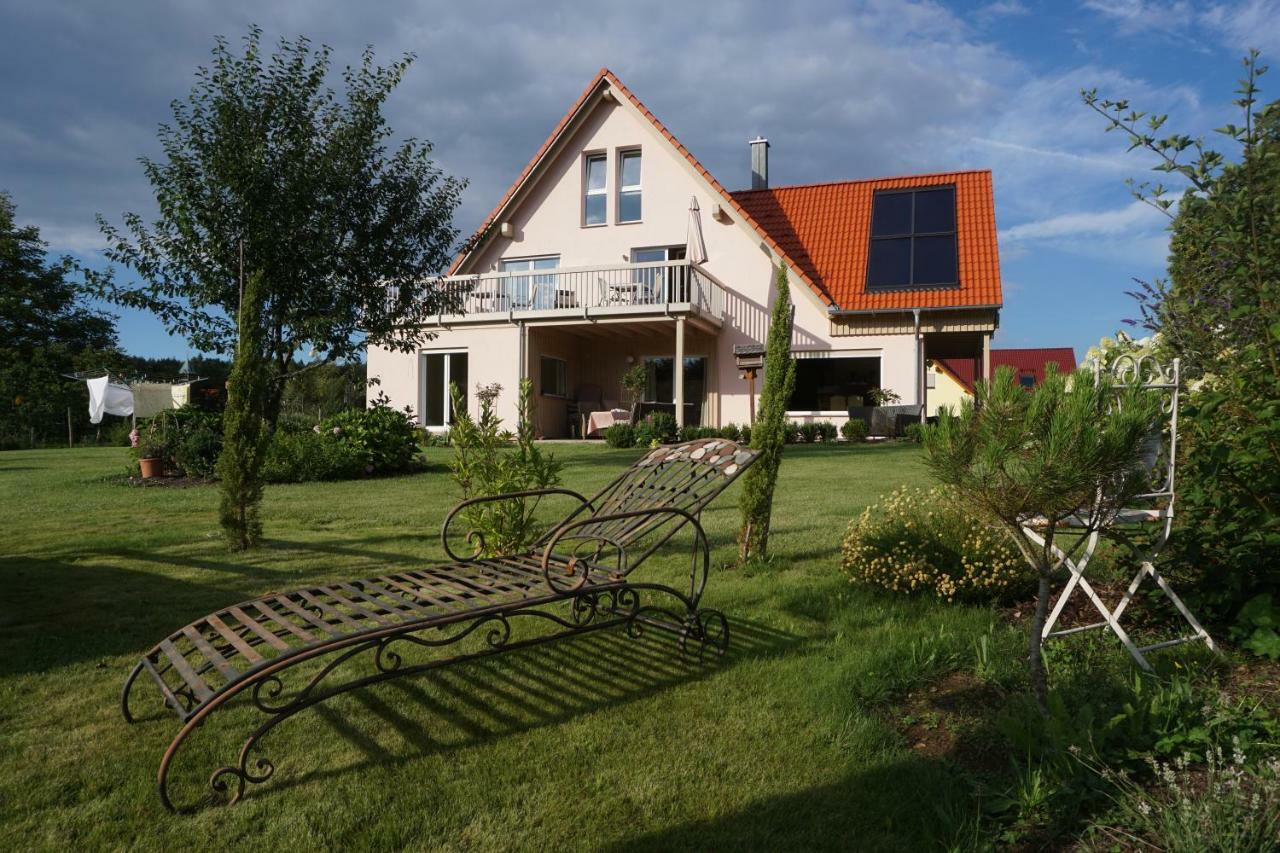 Pension Am Kirschgarten Goessweinstein Bagian luar foto